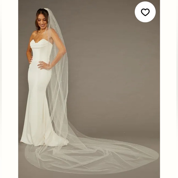 Envogue Ivory Bridal Veil - Picture 1 of 4